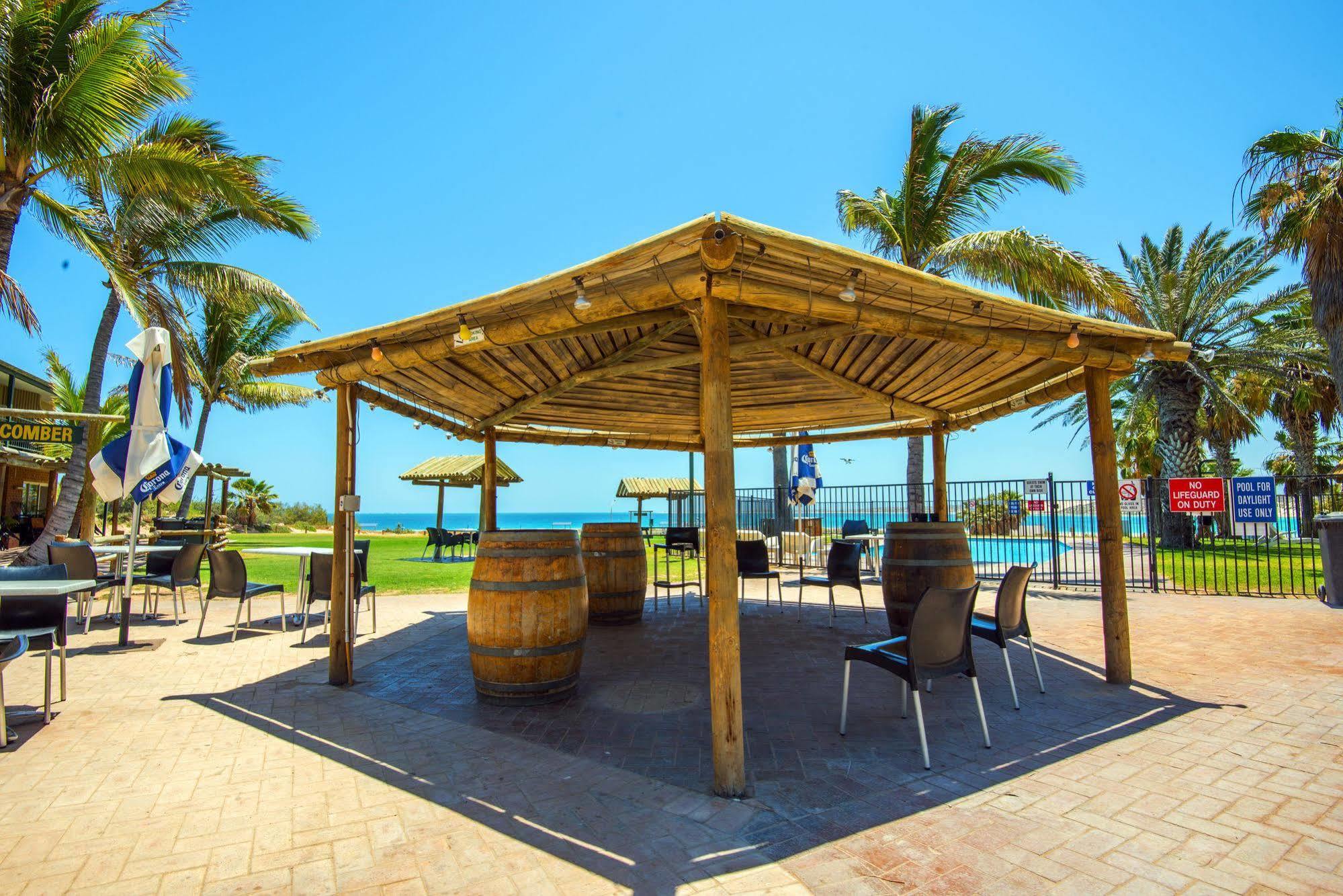 Ningaloo Reef Resort Coral Bay Exteriör bild