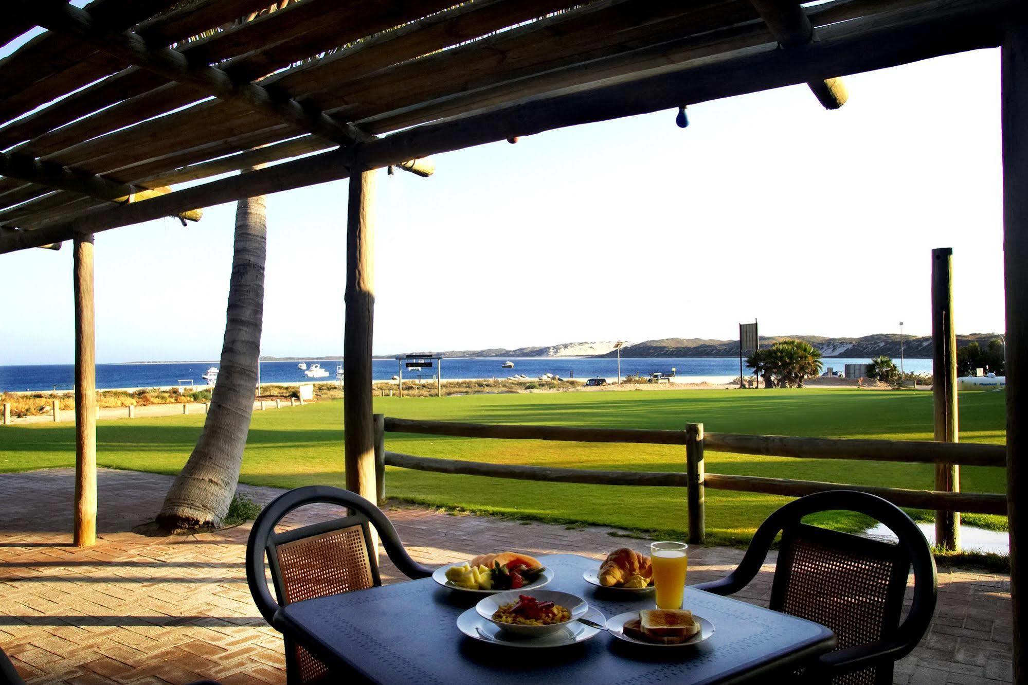 Ningaloo Reef Resort Coral Bay Exteriör bild