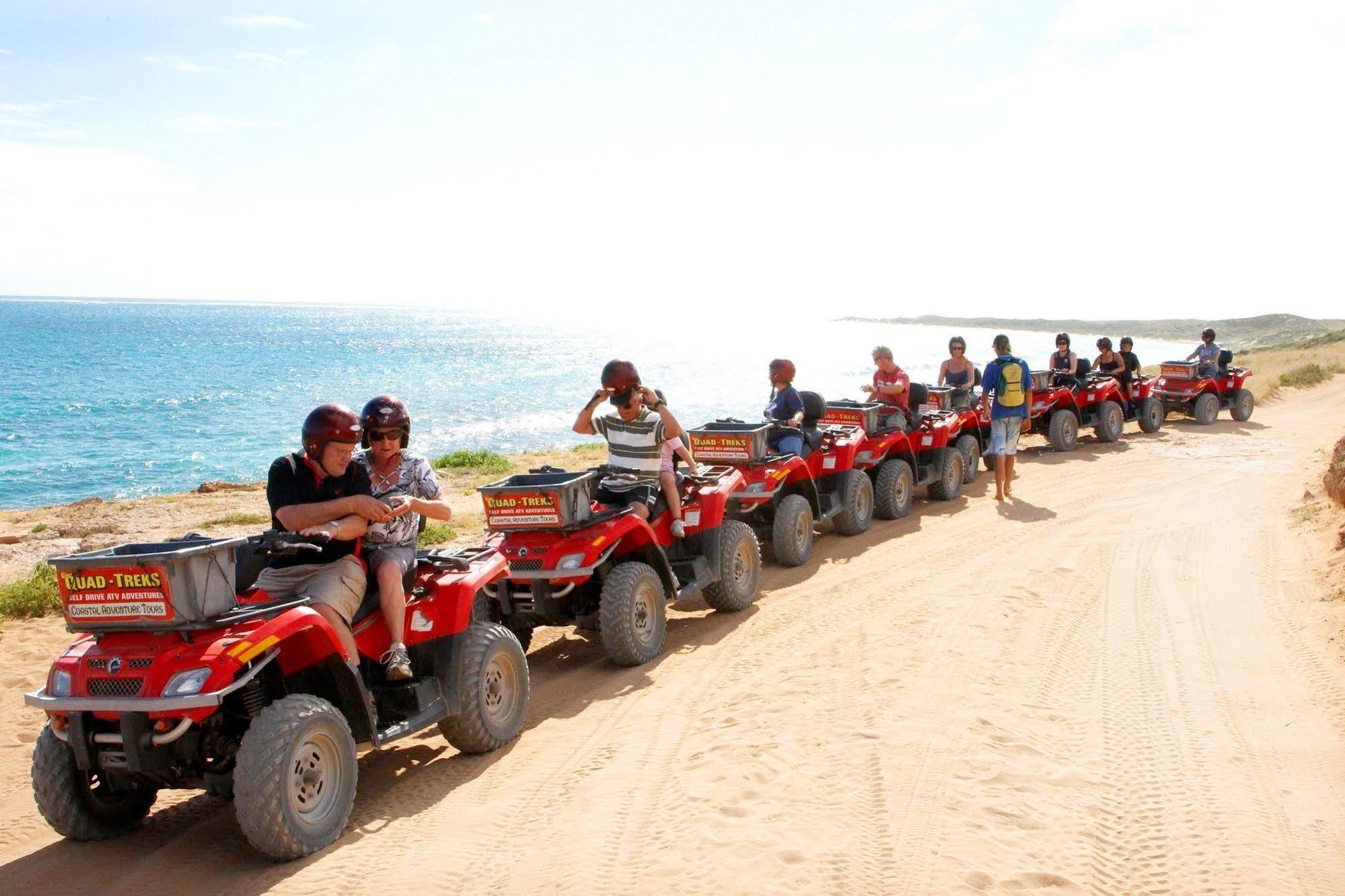 Ningaloo Reef Resort Coral Bay Exteriör bild